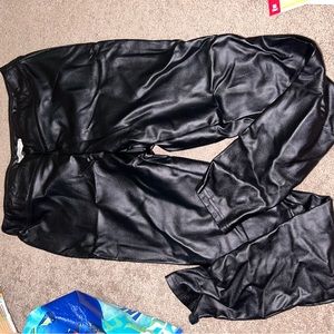 Size M, pleather leggings